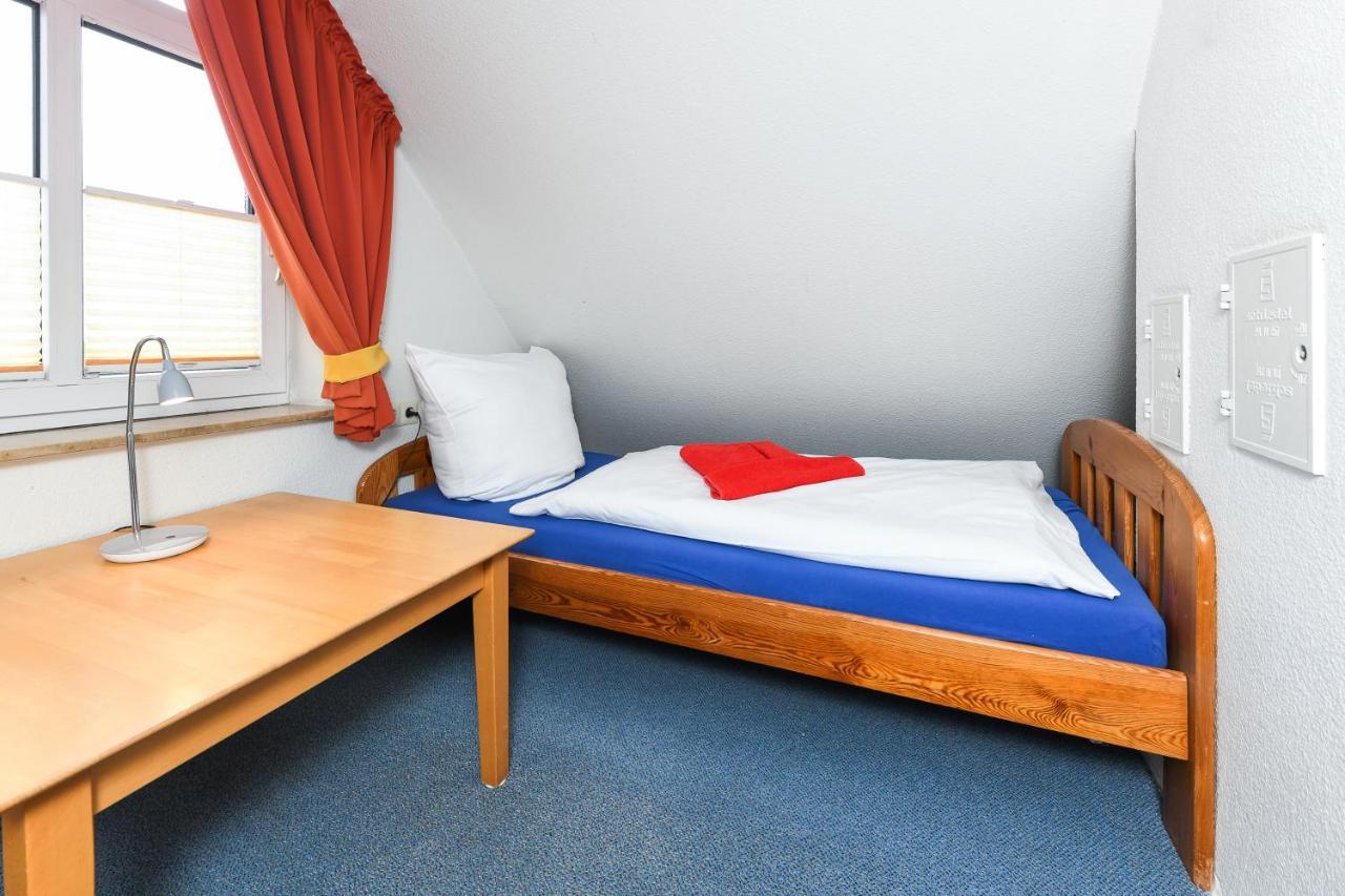 Ferienwohnung Juist Inselhaus Am Deich Neuharlingersiel Eksteriør bilde